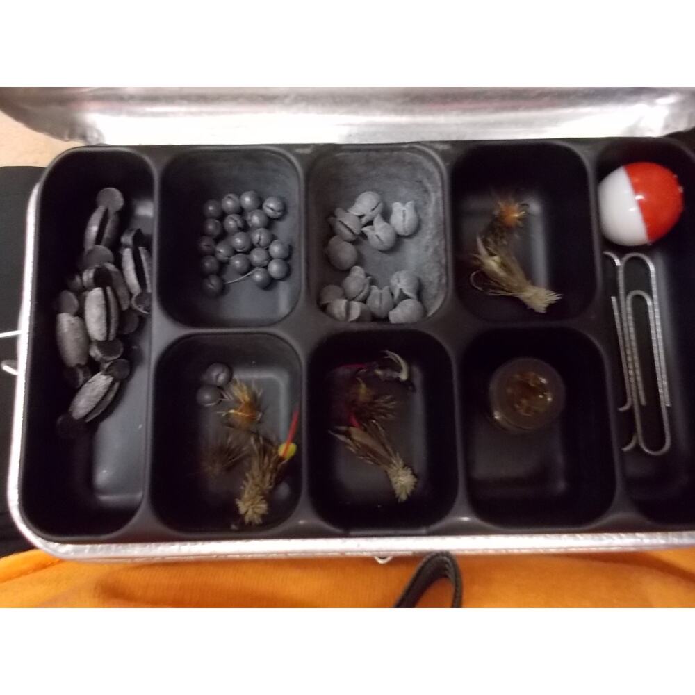 Vintage Umco P-9 Aluminum Pocket Tackle Box with Lures Weights Bobbers USA Made